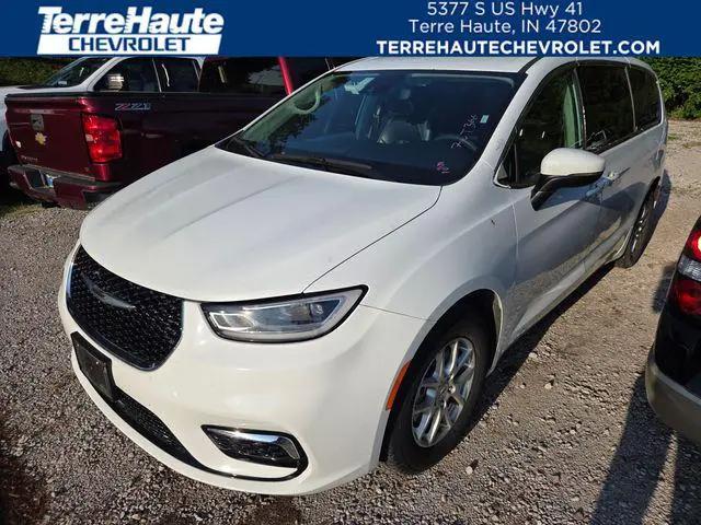 2023 Chrysler Pacifica Touring L for sale in Terre Haute, IN