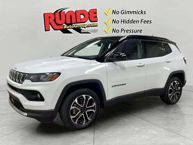 2022 Jeep Compass Limited 4x4 for sale in East Dubuque, IL
