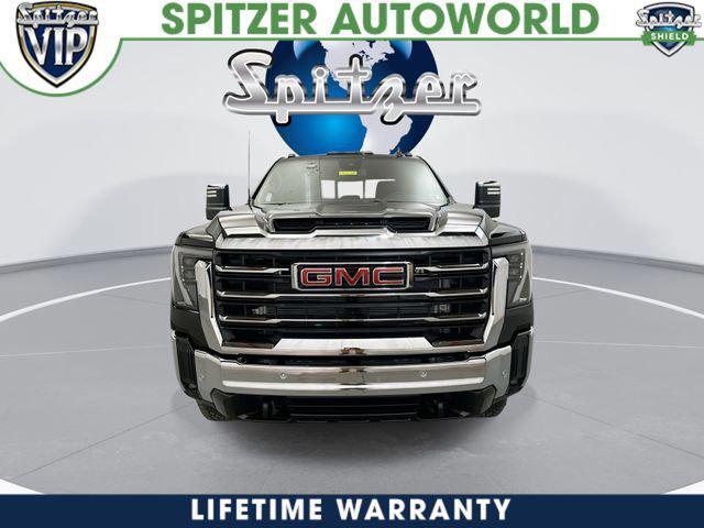 2026 GMC Sierra 2500HD Crew Cab, Standard Bed, SLT, 4WD