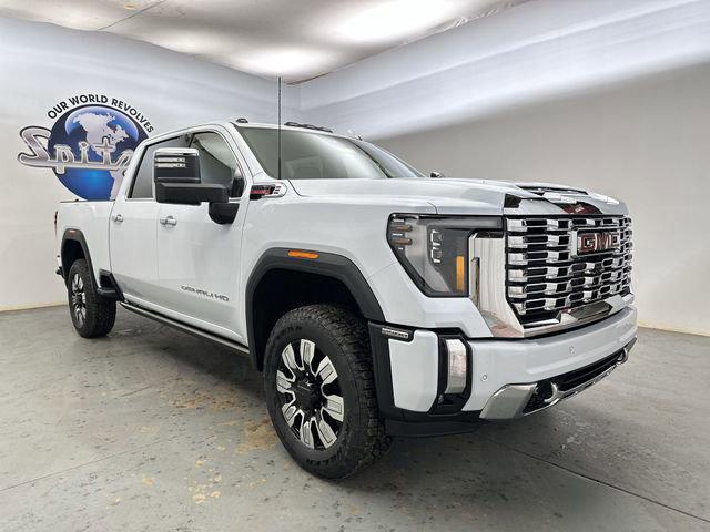 2026 GMC Sierra 2500HD Crew Cab, Standard Bed, Denali, 4WD