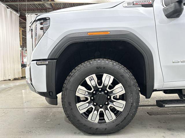 2026 GMC Sierra 2500HD Crew Cab, Standard Bed, Denali, 4WD