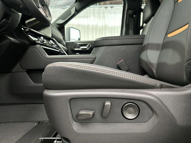 2026 GMC Sierra 2500HD Crew Cab, Standard Bed, AT4, 4WD