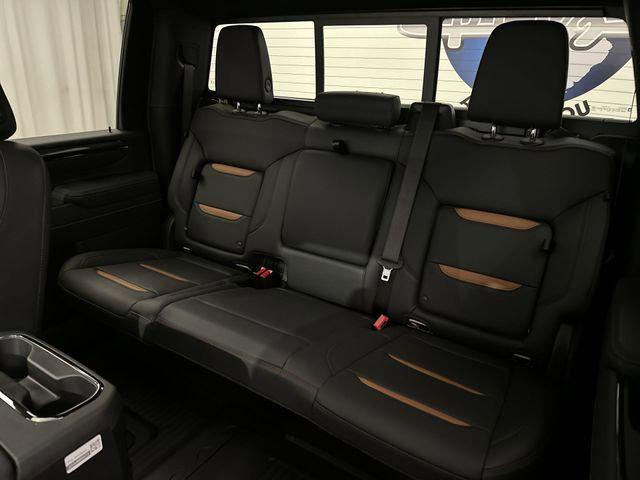 2026 GMC Sierra 2500HD Crew Cab, Standard Bed, AT4, 4WD
