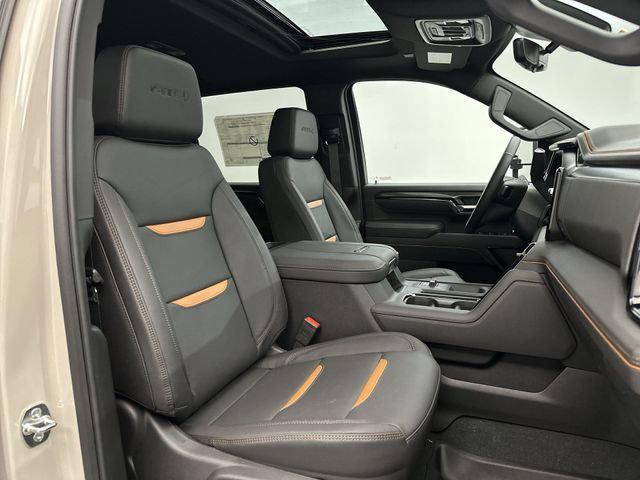 2026 GMC Sierra 2500HD Crew Cab, Standard Bed, AT4, 4WD