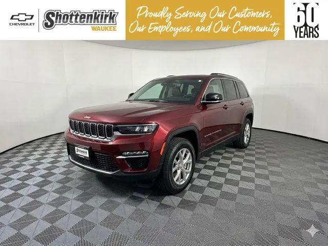 2023 Jeep Grand Cherokee Limited 4x4 for sale in Waukee, IA