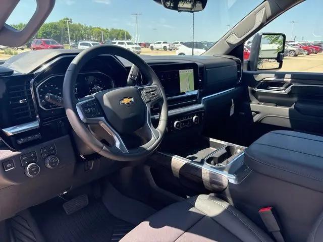 2026 Chevrolet Silverado 2500HD Crew Cab, Standard Bed, LTZ, 4WD