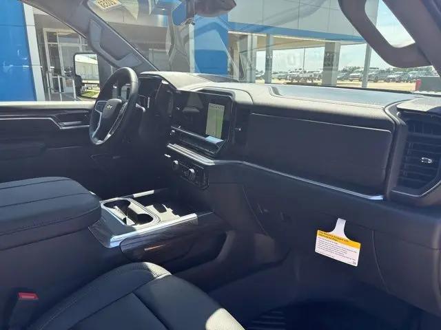 2026 Chevrolet Silverado 2500HD Crew Cab, Standard Bed, LTZ, 4WD