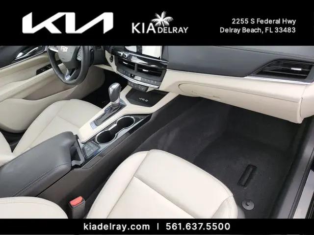 2024 Cadillac CT4 Luxury
