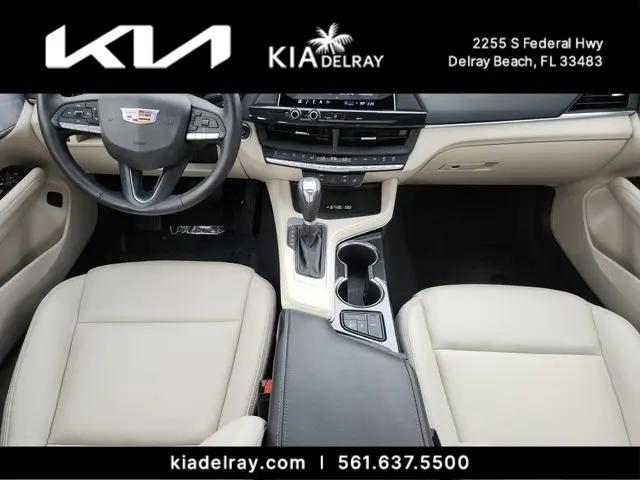 2024 Cadillac CT4 Luxury