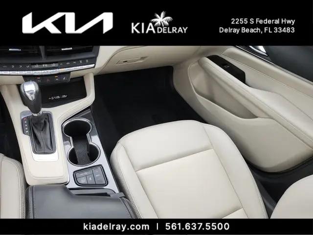 2024 Cadillac CT4 Luxury