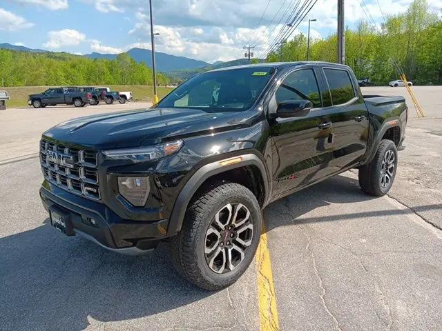 2026 GMC Canyon AT4, 4WD