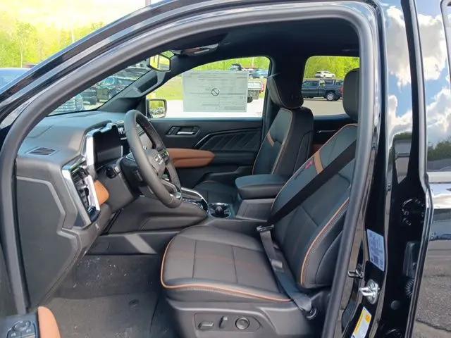 2026 GMC Canyon AT4, 4WD