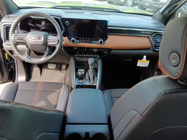 2026 GMC Canyon AT4, 4WD