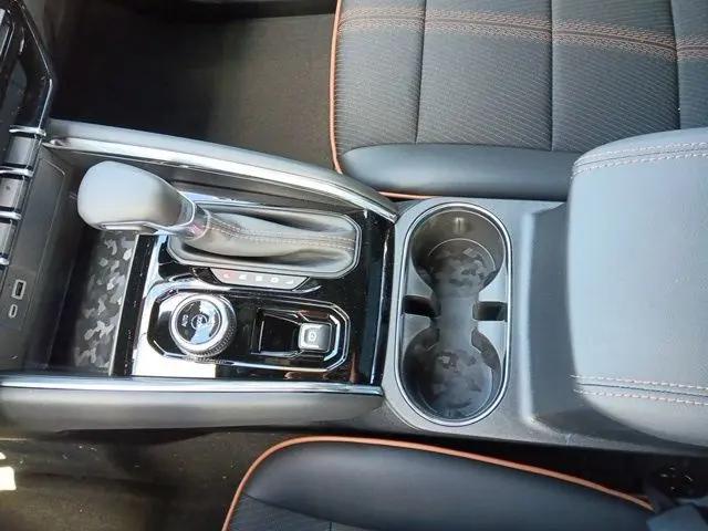 2026 GMC Canyon AT4, 4WD