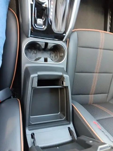 2026 GMC Canyon AT4, 4WD