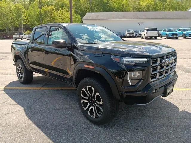 2026 GMC Canyon AT4, 4WD