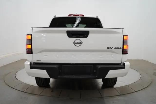 2024 Nissan Frontier Crew Cab SV 4x4