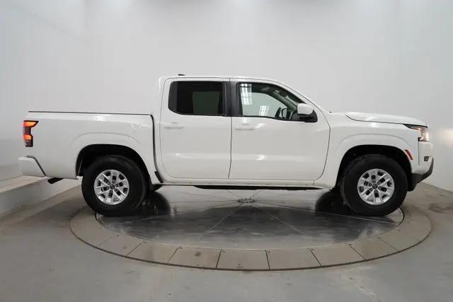 2024 Nissan Frontier Crew Cab SV 4x4