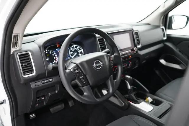 2024 Nissan Frontier Crew Cab SV 4x4