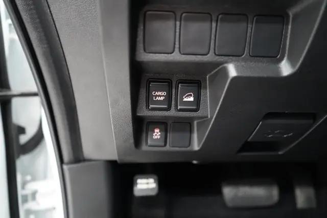 2024 Nissan Frontier Crew Cab SV 4x4