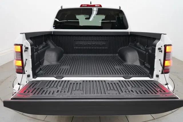 2024 Nissan Frontier Crew Cab SV 4x4