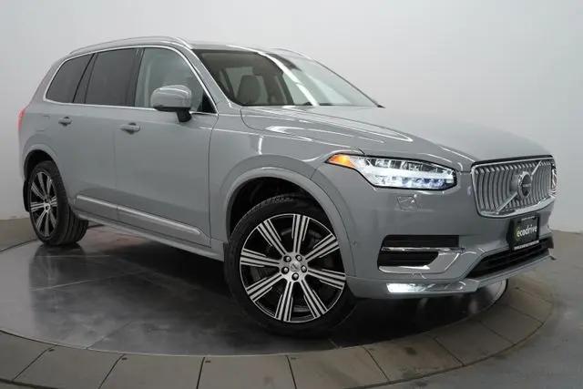 2025 Volvo XC90 B6 Ultra