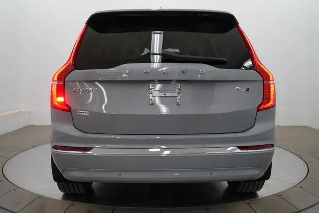 2025 Volvo XC90 B6 Ultra