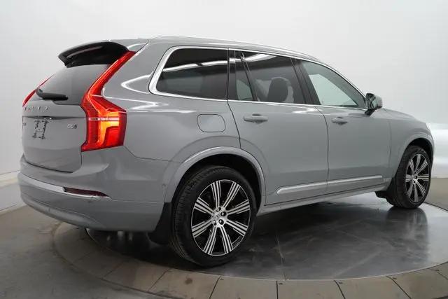 2025 Volvo XC90 B6 Ultra