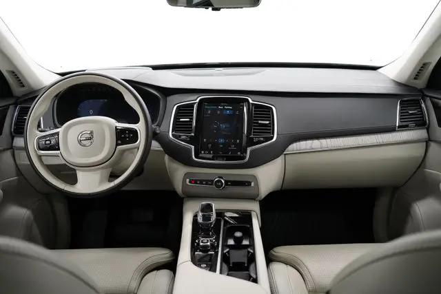 2025 Volvo XC90 B6 Ultra