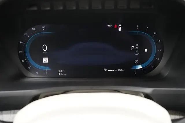 2025 Volvo XC90 B6 Ultra