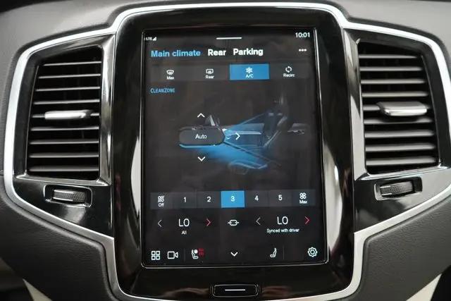 2025 Volvo XC90 B6 Ultra
