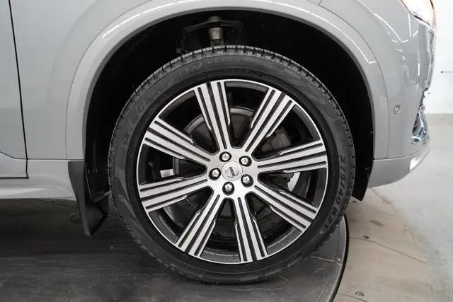 2025 Volvo XC90 B6 Ultra