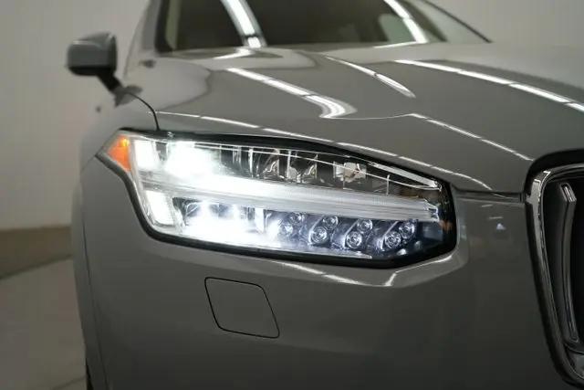 2025 Volvo XC90 B6 Ultra