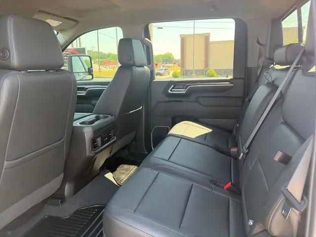 2026 Chevrolet Silverado 2500HD Crew Cab, Standard Bed, LT, 4WD
