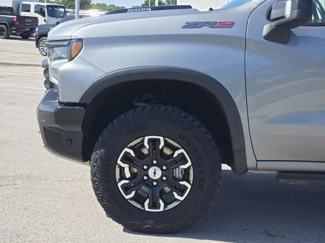 2024 Chevrolet Silverado 1500 4WD Crew Cab Short Bed ZR2
