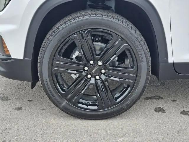 2026 GMC Acadia Elevation FWD