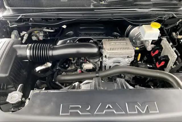 2021 Ram 1500 Laramie Crew Cab 4x4 5'7" Box