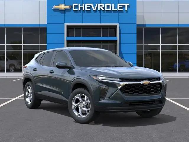 2026 Chevrolet Trax FWD LS
