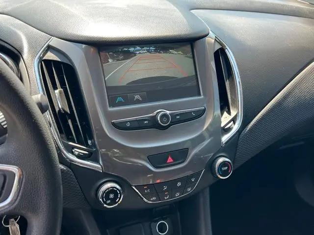 2017 Chevrolet Cruze LT Auto