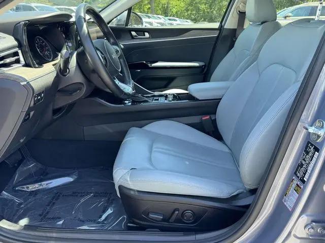 2022 Kia K5 EX