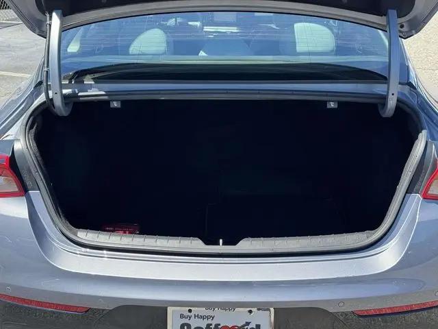 2022 Kia K5 EX