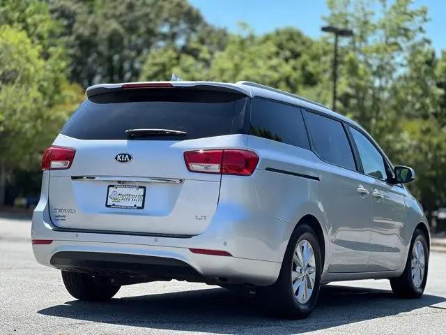 2017 Kia Sedona LX