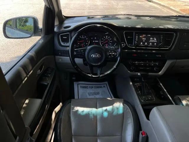 2017 Kia Sedona LX