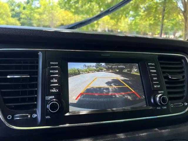 2017 Kia Sedona LX