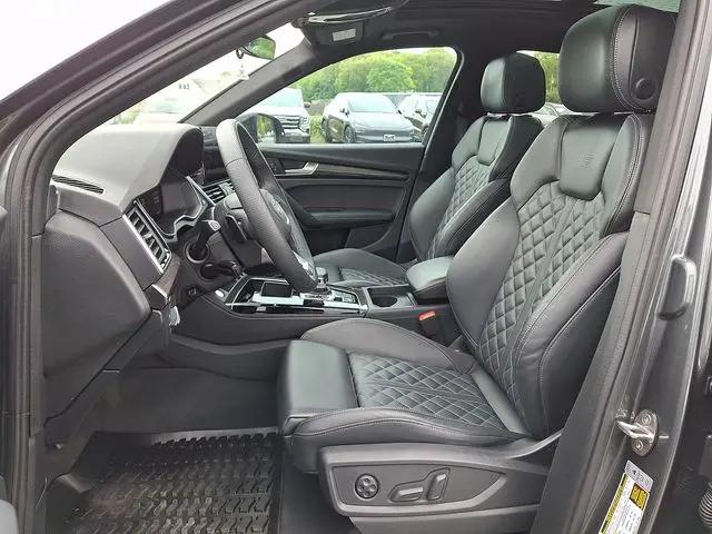 2025 Audi SQ5 Premium Plus TFSI quattro Tiptronic