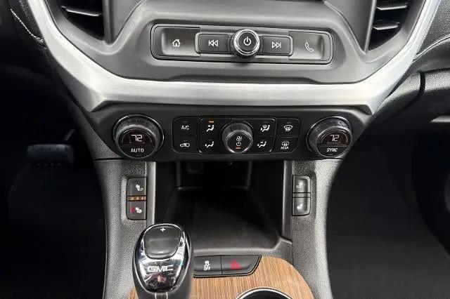 2019 GMC Acadia SLE-2