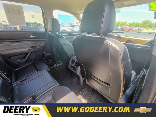 2022 Volkswagen Atlas 3.6L V6 SE w/Technology for sale in Pleasent Hill, IA