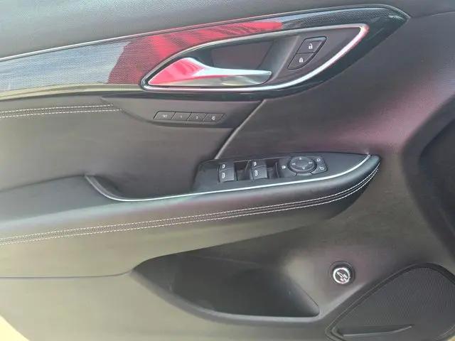 2023 Buick Envision Essence AWD