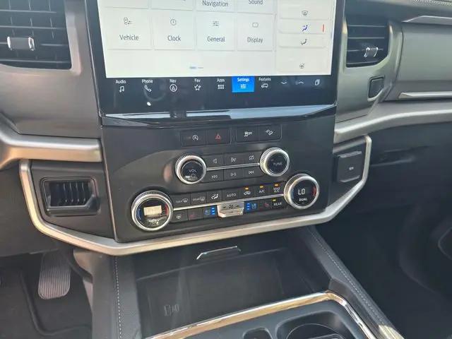 2024 Ford Expedition XLT MAX