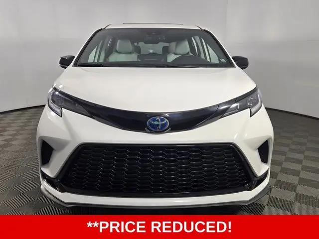 2025 Toyota Sienna XSE